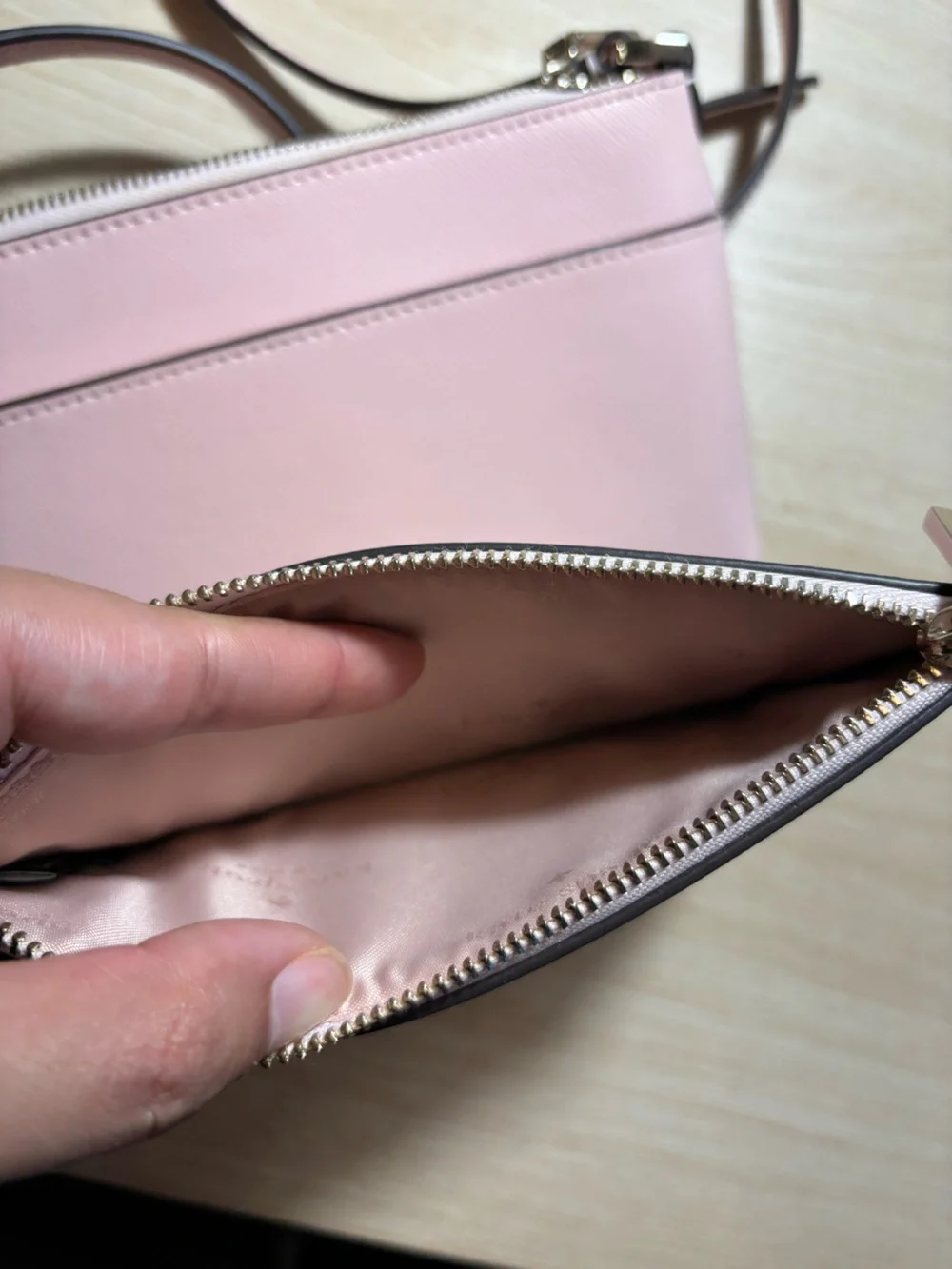 kate spade lightweight saffiano